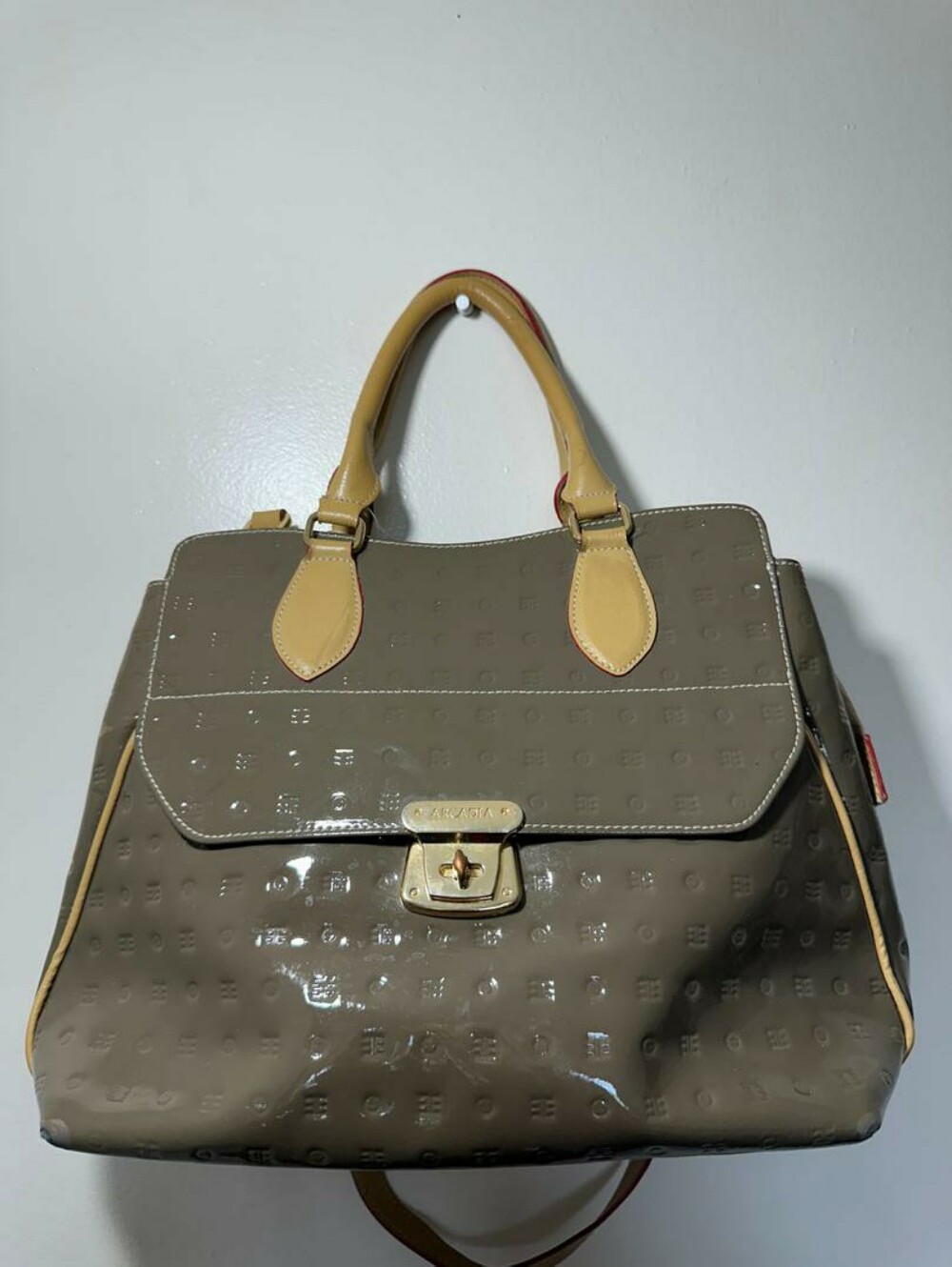 ARCADIA Italy Logo Embossed Patent Leather Satchel Top Handle Bag